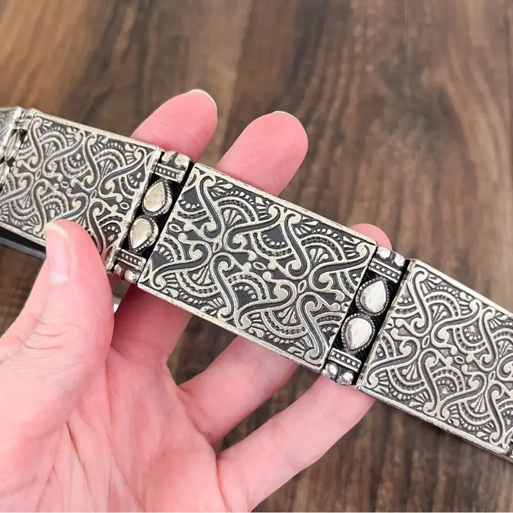 Beaded Metal Stretch Belt Hip Slung Embossed Boho Bohemian Size L/XL Silver Blk
